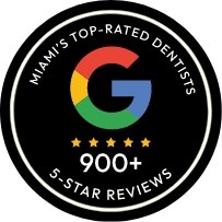 900+ 5 star reviews stamp